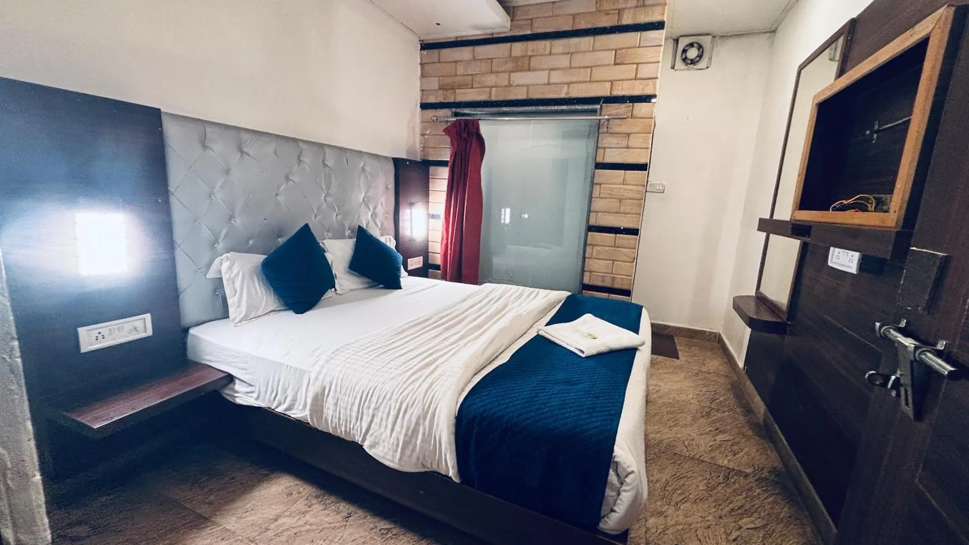 Ganga !! Near Mall Road !! Budget Friendly !! Shimla